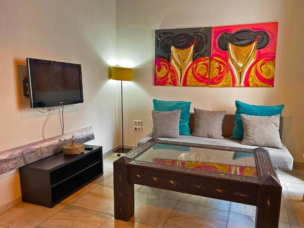 Apartamento Vitoria. เฮเรซ เด ลาฟรอนเตรา ภายนอก รูปภาพ